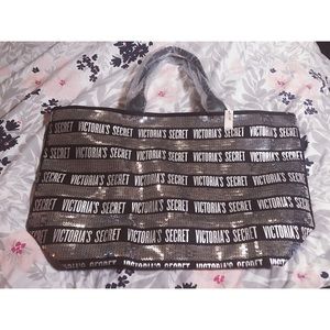 NWT Victorias Secret Large Tote w Sequin Embellish